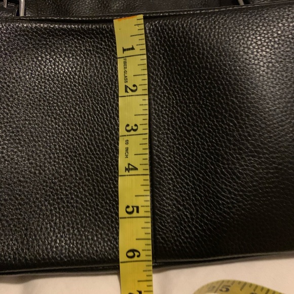 Heshe black genuine leather satchel handbag - Picture 11 of 15